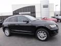 Brilliant Black - Q5 3.2 quattro Photo No. 6