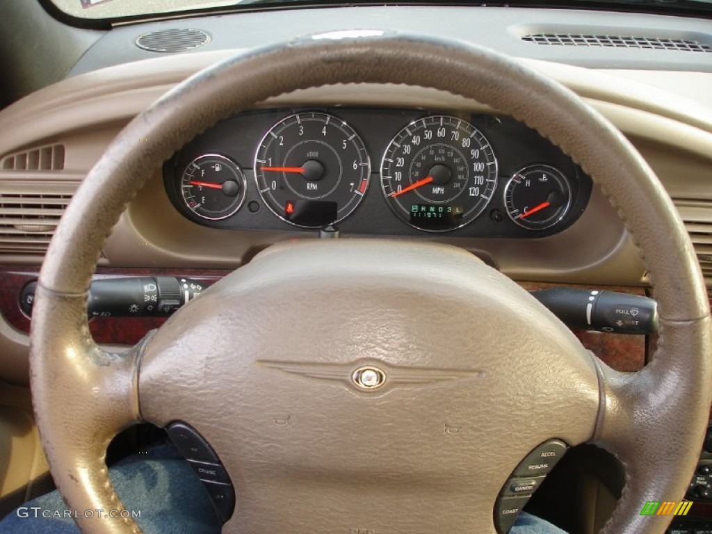 2001 Sebring LXi Convertible - Champagne Pearlcoat / Sandstone photo #13