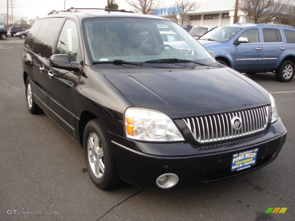 2004 Monterey Luxury - Black / Flint photo #3