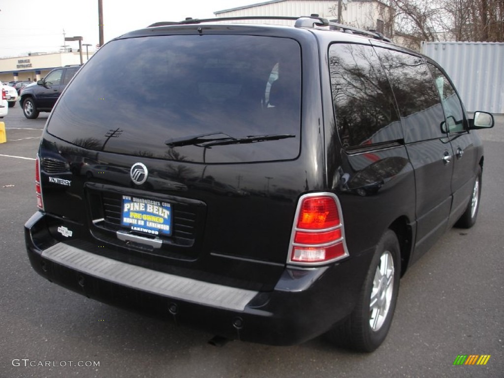 2004 Monterey Luxury - Black / Flint photo #4
