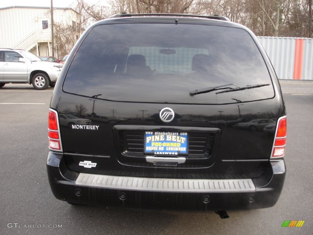 2004 Monterey Luxury - Black / Flint photo #5