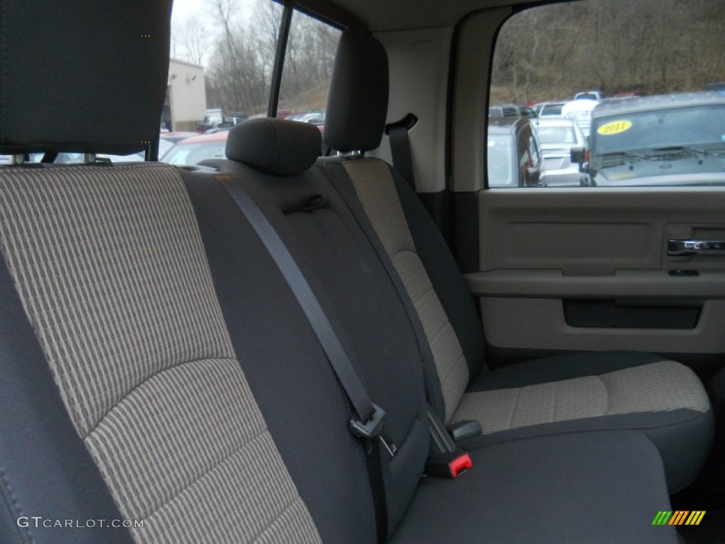 2011 Ram 1500 Big Horn Crew Cab 4x4 - Brilliant Black Crystal Pearl / Dark Slate Gray/Medium Graystone photo #8