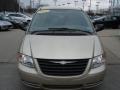 2006 Linen Gold Metallic Chrysler Town & Country   photo #3