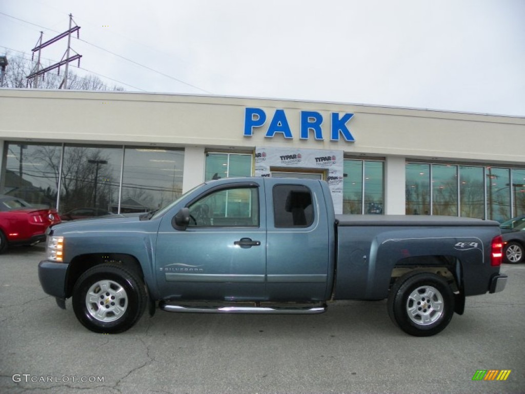 2008 Silverado 1500 LT Extended Cab 4x4 - Blue Granite Metallic / Light Titanium/Ebony Accents photo #19