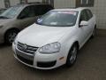 Candy White - Jetta SE Sedan Photo No. 3