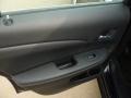 Blackberry Pearl Coat - 200 Limited Sedan Photo No. 12