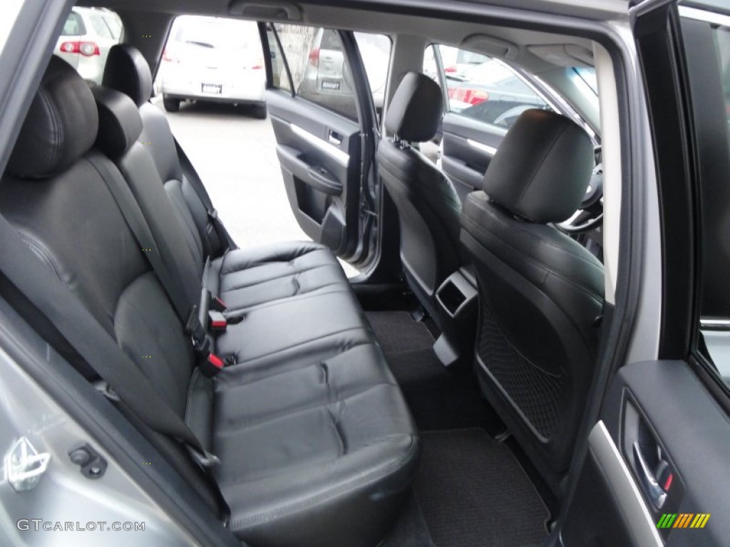 2011 Outback 2.5i Premium Wagon - Steel Silver Metallic / Off Black photo #18