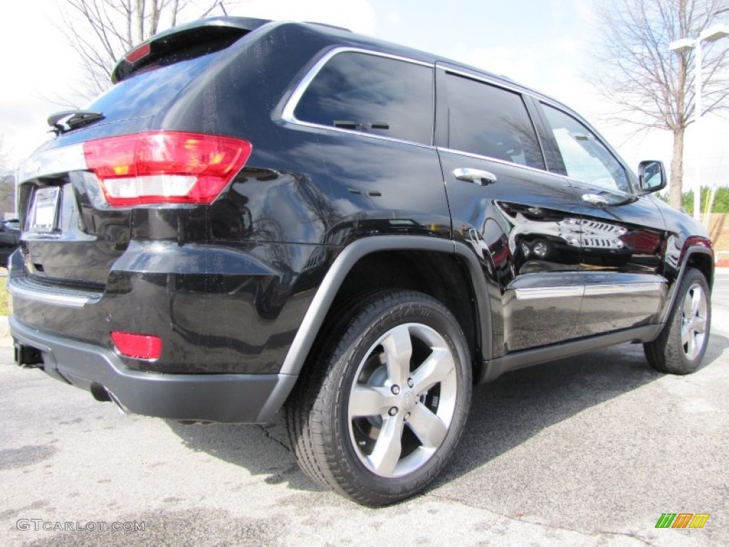 Brilliant Black Crystal Pearl 2012 Jeep Grand Cherokee Overland Exterior Photo #60552687