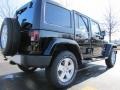 Black - Wrangler Unlimited Sahara 4x4 Photo No. 3