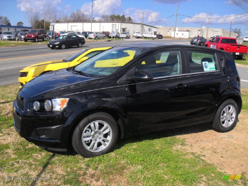 Black 2012 Chevrolet Sonic LT Hatch Exterior Photo #60553554
