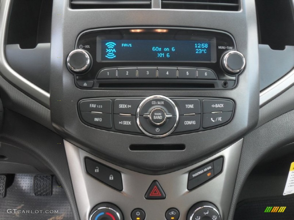 2012 Chevrolet Sonic LT Hatch Controls Photo #60553635