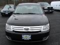 Tuxedo Black Metallic - Taurus SEL Photo No. 2