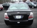 Tuxedo Black Metallic - Taurus SEL Photo No. 5