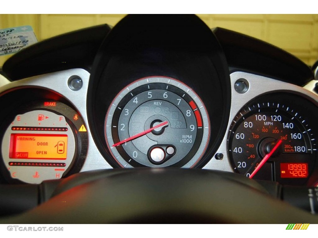 2010 Nissan 370Z 40th Anniversary Edition Coupe Gauges Photo #60554805