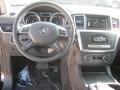 Black - ML 350 4Matic Photo No. 9