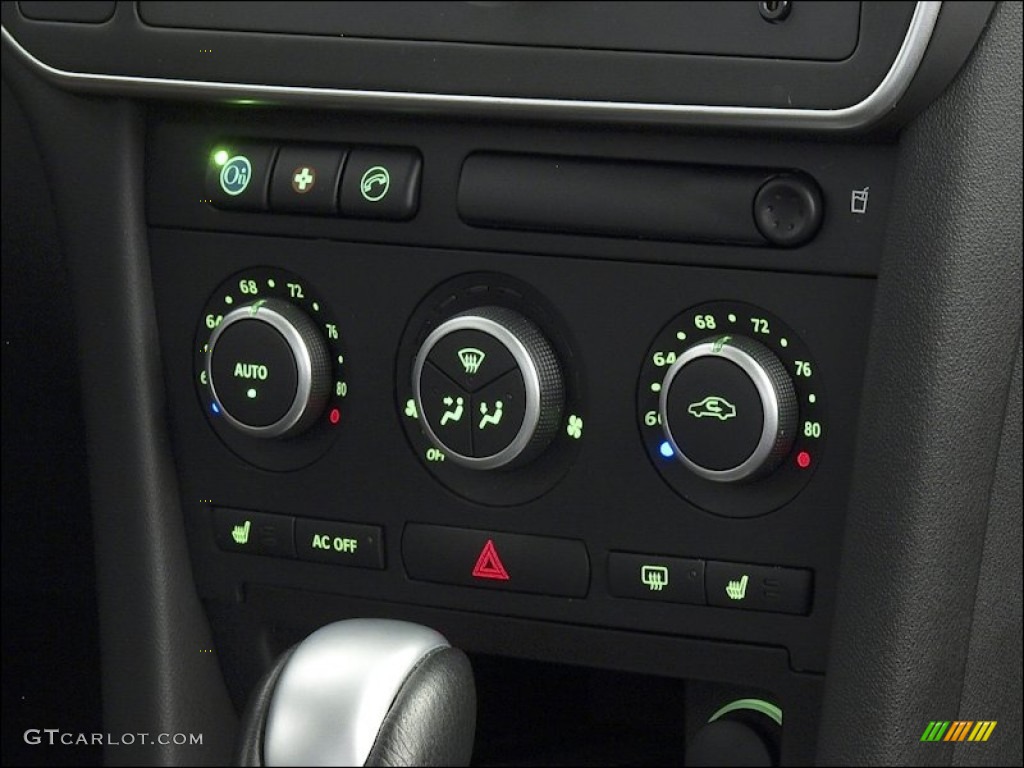 2010 Saab 9-3 Aero Sport Sedan Controls Photo #60556023