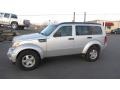 Bright Silver Metallic 2009 Dodge Nitro SE 4x4