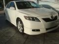 Super White - Camry SE Photo No. 3