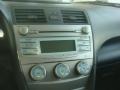 Super White - Camry SE Photo No. 24
