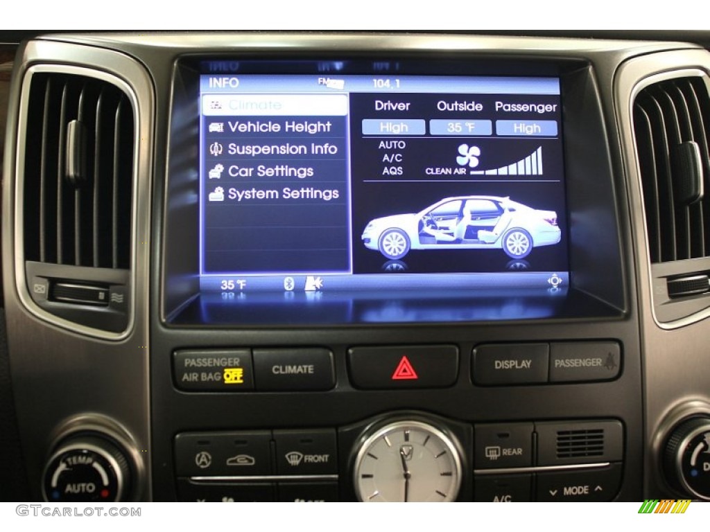 2011 Hyundai Equus Signature Controls Photo #60565061