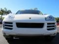 Sand White - Cayenne Tiptronic Photo No. 2