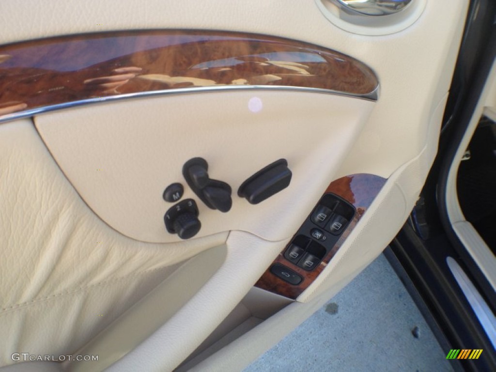 2009 CLK 350 Cabriolet - Majestic Black Metallic / Stone photo #11