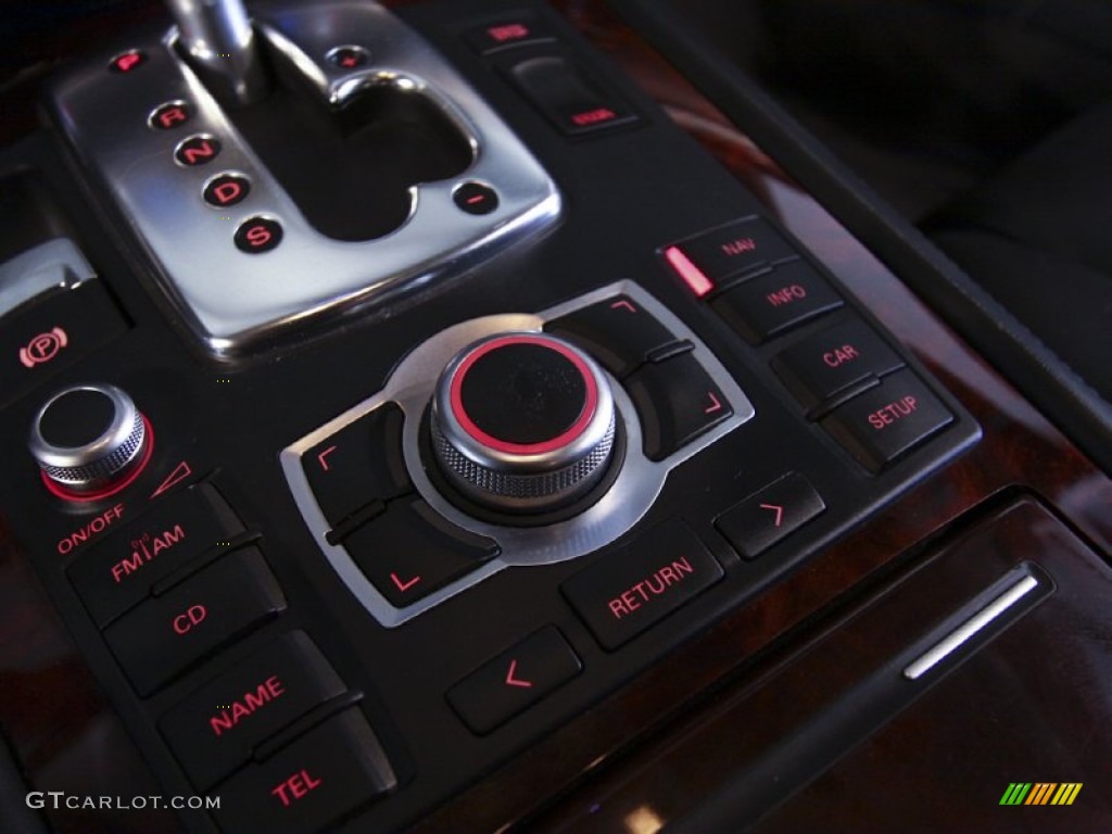 2007 Audi A8 L 4.2 quattro Controls Photo #60569553