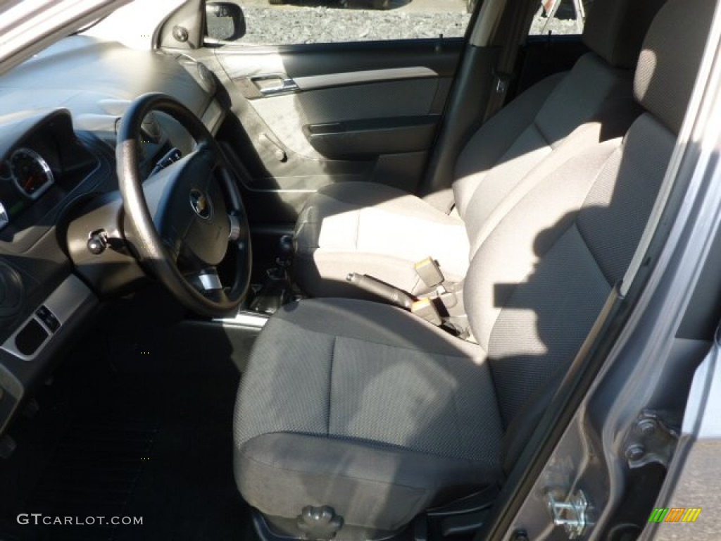 2010 Aveo LS Sedan - Medium Gray / Charcoal photo #11