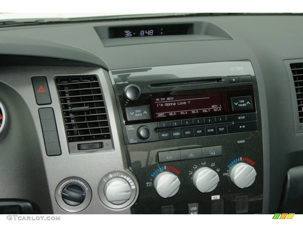 2012 Tundra Double Cab 4x4 - Super White / Black photo #12