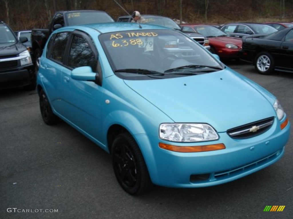 2005 Aveo Special Value Hatchback - Aqua Metallic / Gray photo #3