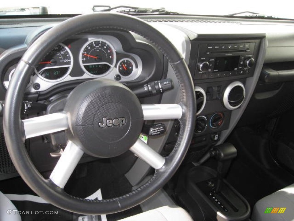 2009 Jeep Wrangler Sahara 4x4 Dark Slate Gray/Medium Slate Gray Steering Wheel Photo #60580120