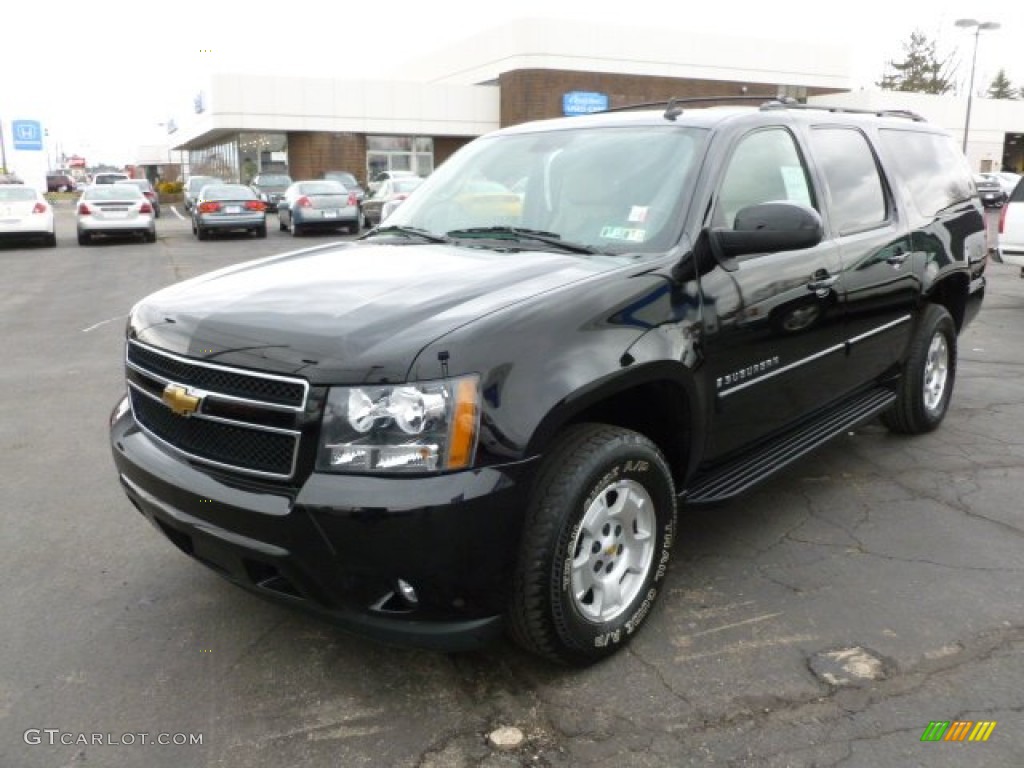 2008 Suburban 1500 LT 4x4 - Black / Light Cashmere/Ebony photo #3