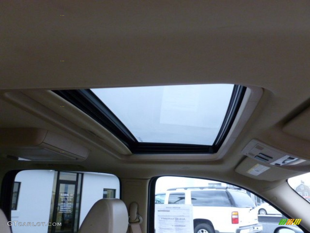 2008 Suburban 1500 LT 4x4 - Black / Light Cashmere/Ebony photo #11