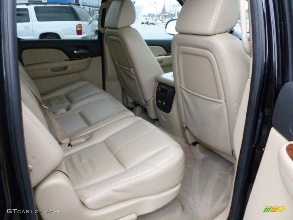 2008 Suburban 1500 LT 4x4 - Black / Light Cashmere/Ebony photo #13
