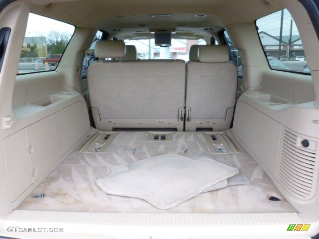 2008 Suburban 1500 LT 4x4 - Black / Light Cashmere/Ebony photo #14