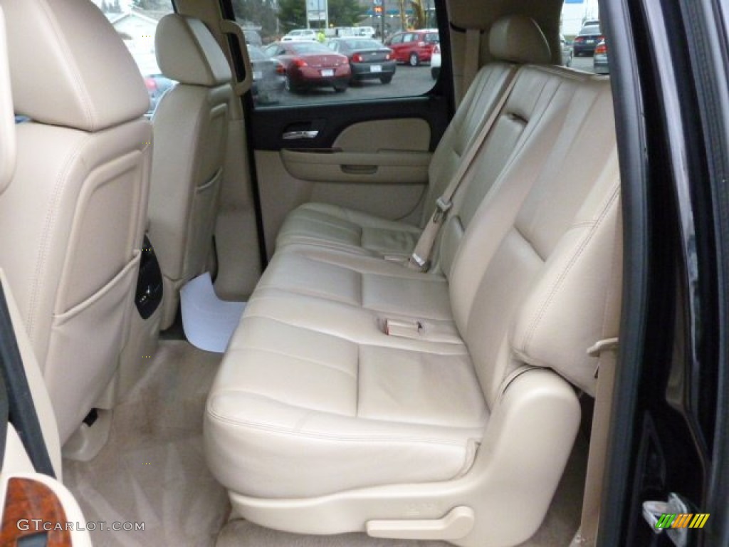 2008 Suburban 1500 LT 4x4 - Black / Light Cashmere/Ebony photo #16