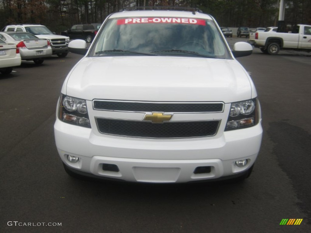 2011 Suburban LT - Summit White / Light Cashmere/Dark Cashmere photo #8