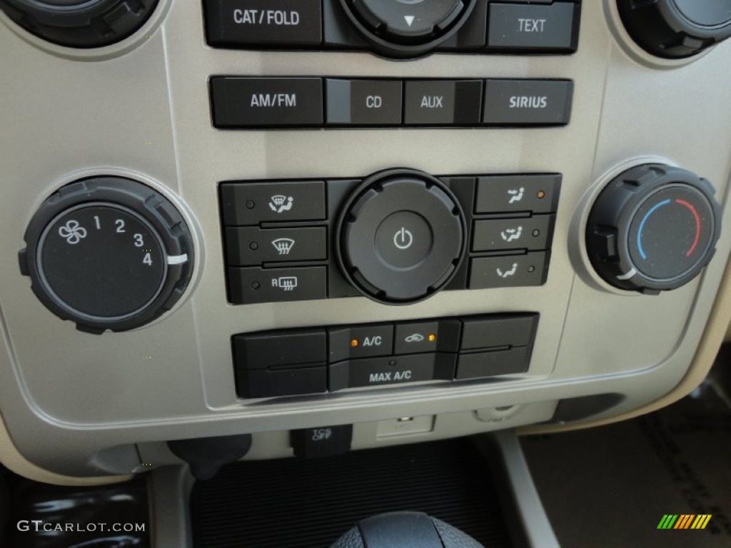 2011 Ford Escape XLT Controls Photo #60585952