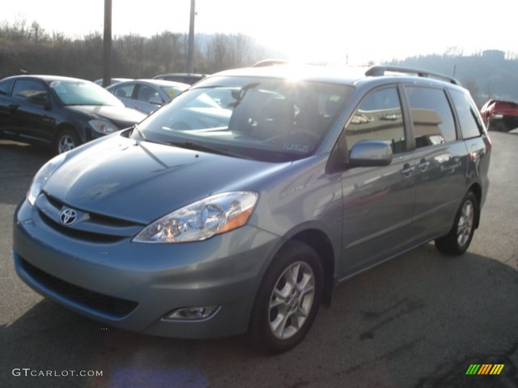 2006 Sienna XLE - Blue Mirage Metallic / Stone Gray photo #4
