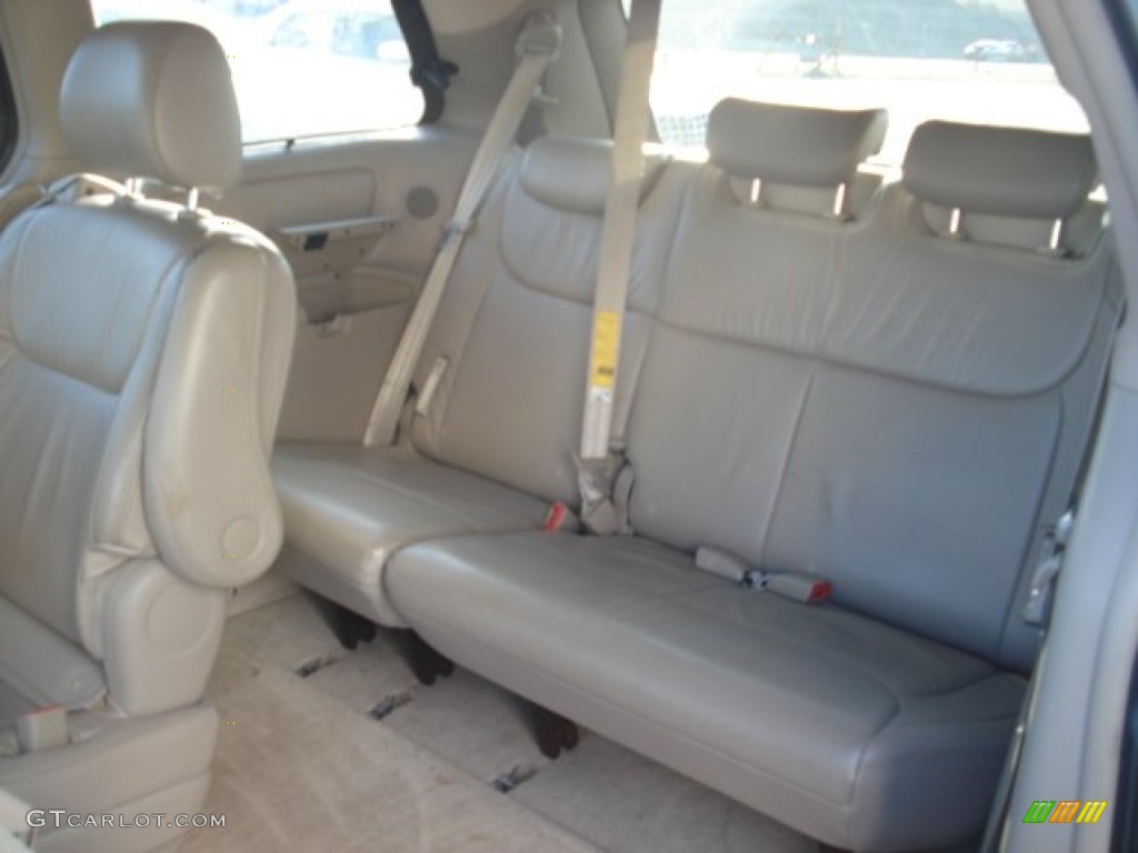 2006 Sienna XLE - Blue Mirage Metallic / Stone Gray photo #17