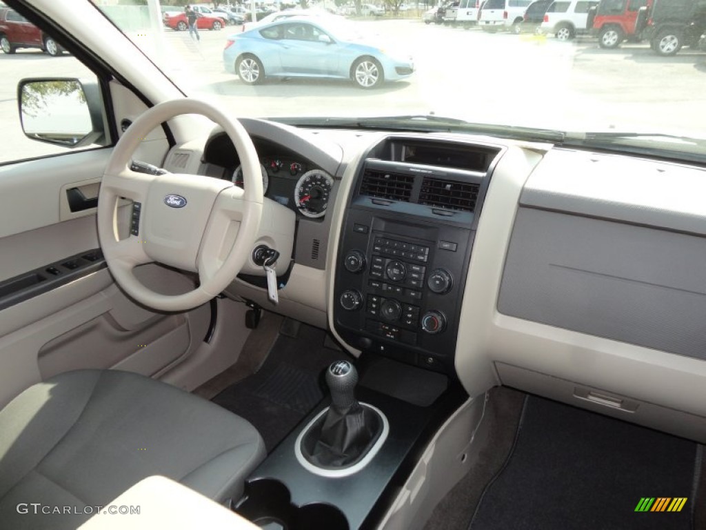 2008 Ford Escape XLS Stone Dashboard Photo #60587057