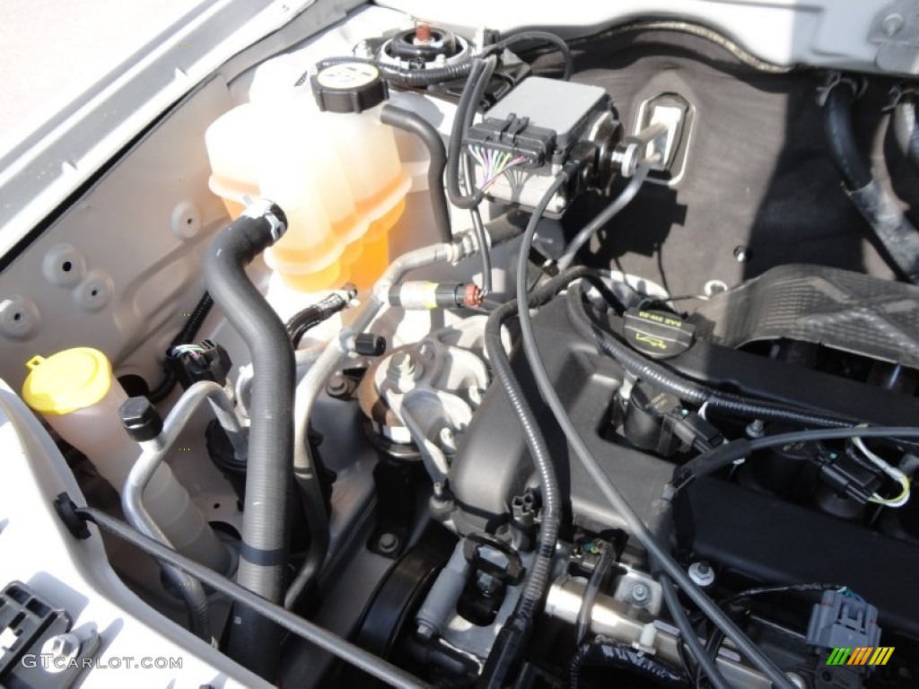 2008 Ford Escape XLS 2.3 Liter DOHC 16-Valve Duratec 4 Cylinder Engine Photo #60587101