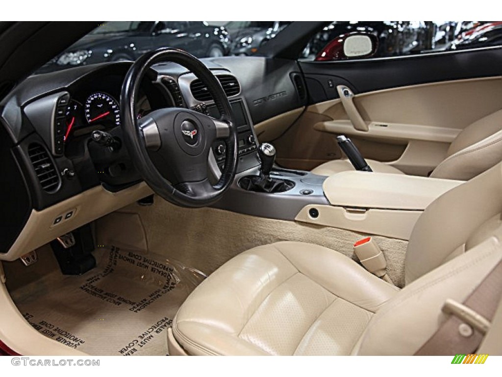 Cashmere Beige Interior 2006 Chevrolet Corvette Coupe Photo #60587665