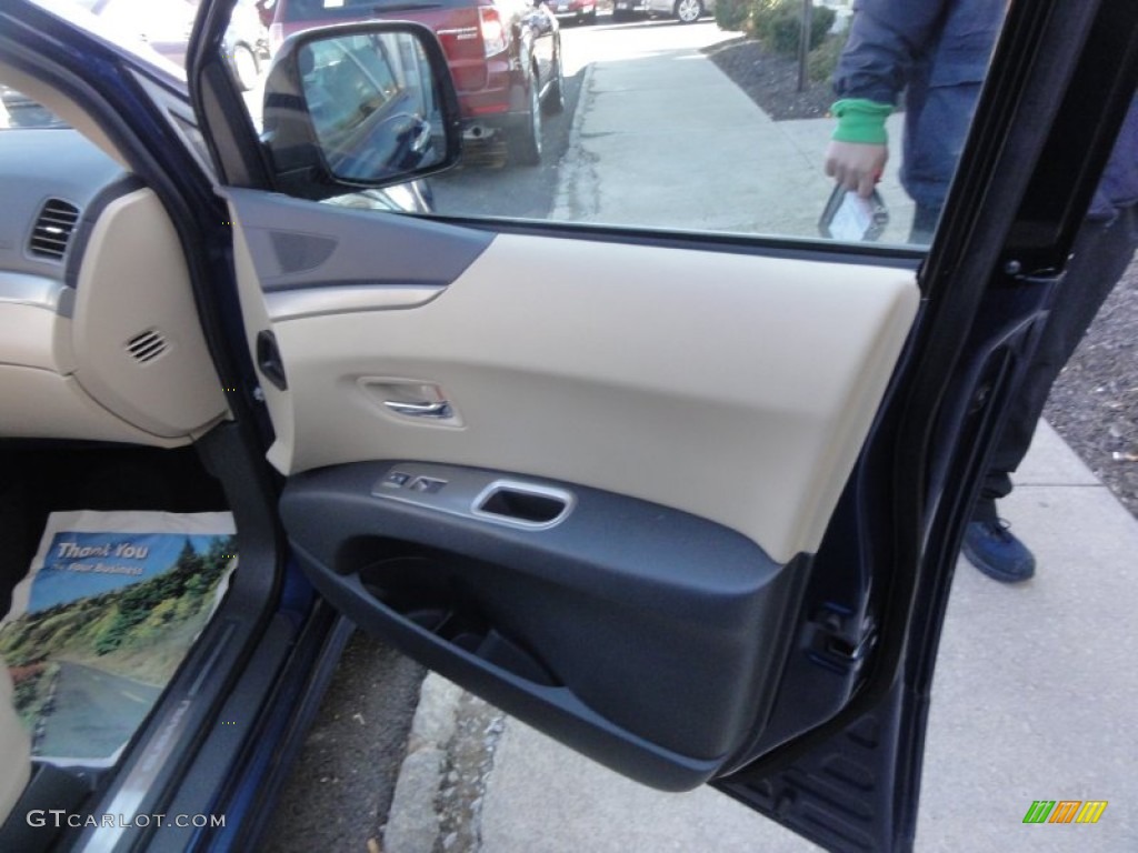 2011 Tribeca 3.6R Touring - Azurite Blue Pearl / Desert Beige photo #20