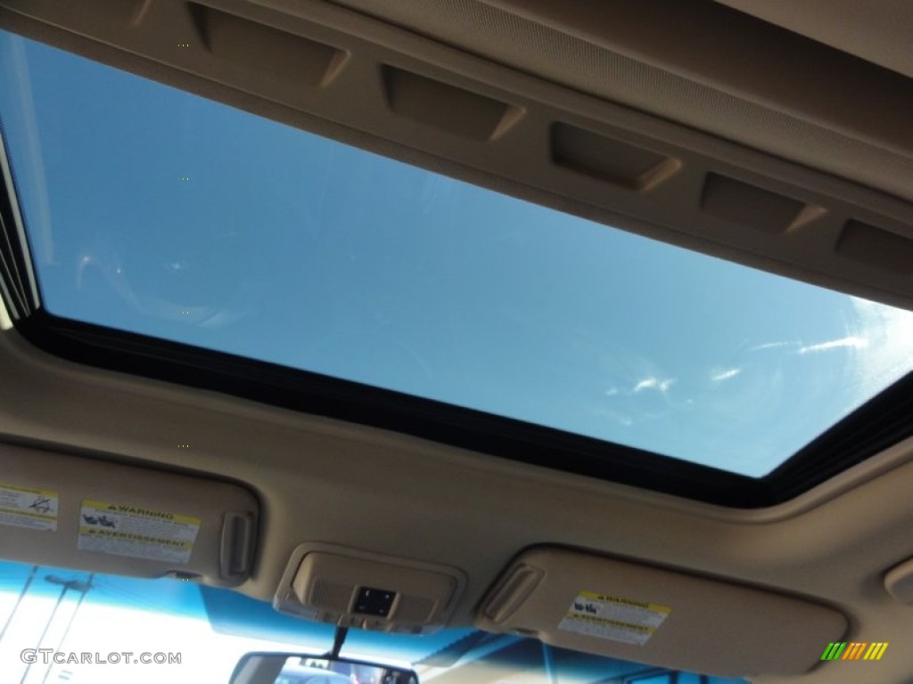 2011 Tribeca 3.6R Touring - Azurite Blue Pearl / Desert Beige photo #26