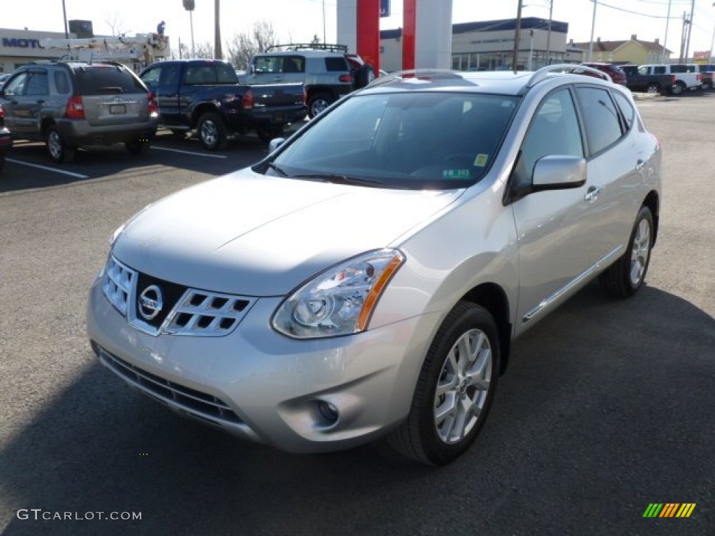 2011 Rogue SL AWD - Silver Ice Metallic / Black photo #7