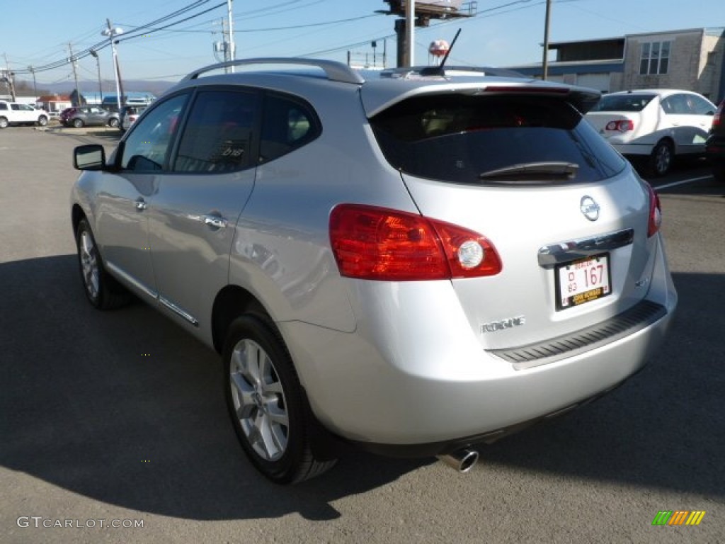 2011 Rogue SL AWD - Silver Ice Metallic / Black photo #9