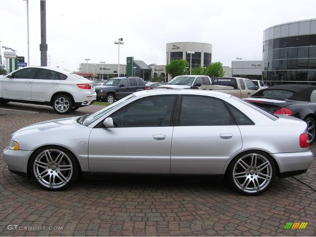 2001 A4 1.8T Sedan - Light Silver Metallic / Onyx photo #10