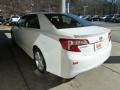 Super White - Camry SE Photo No. 4