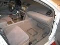 Super White - Camry LE Photo No. 20